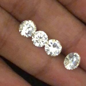 4 white sapphire